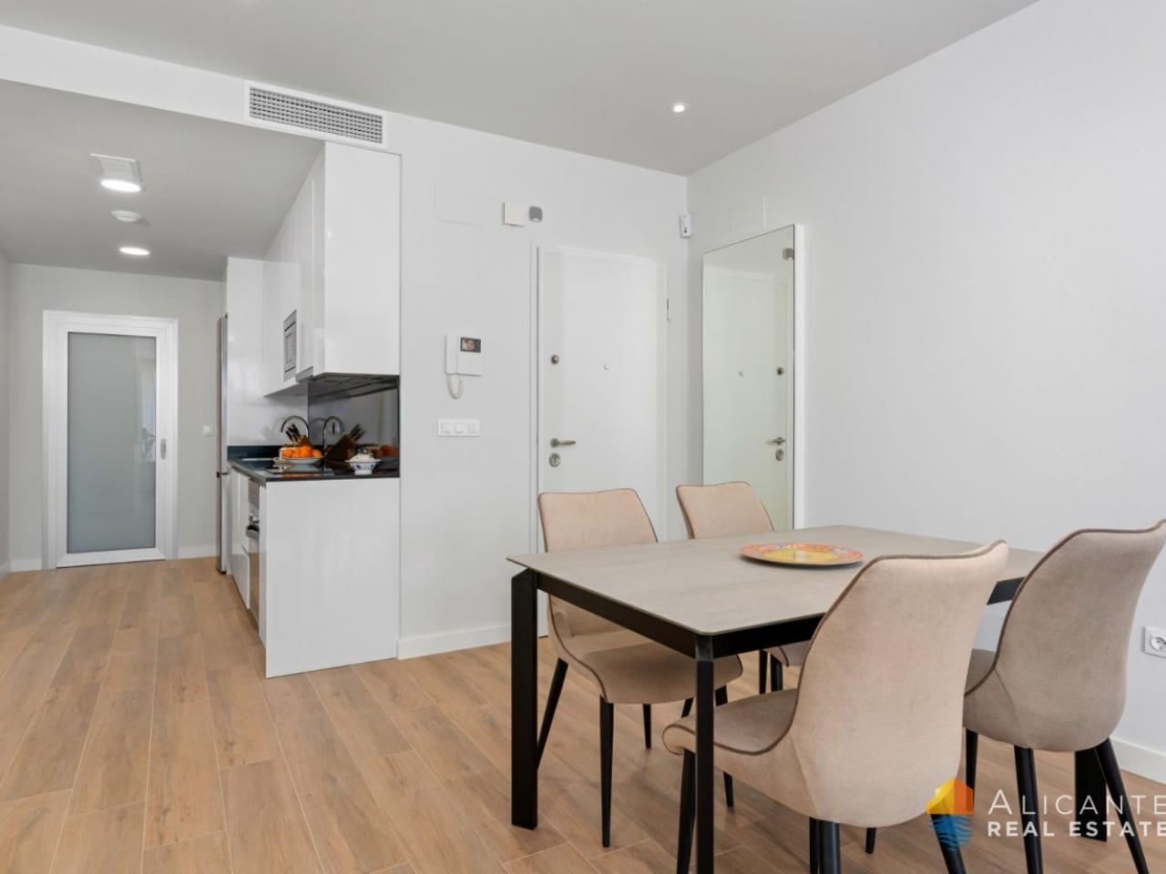 2 chambre Appartement à vendre à Villamartin avec piscine - 425 000 € (Ref: 8515291)