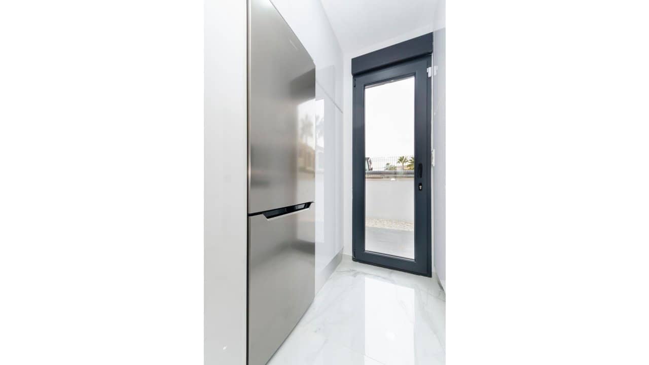 3 chambre Villa/Maison à vendre à Torrevieja avec piscine - 409 000 € (Ref: 8515304)