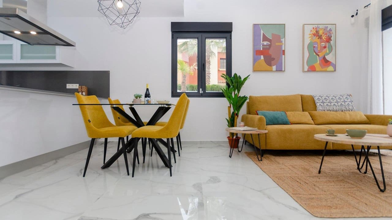 3 chambre Villa/Maison à vendre à Torrevieja avec piscine - 409 000 € (Ref: 8515304)