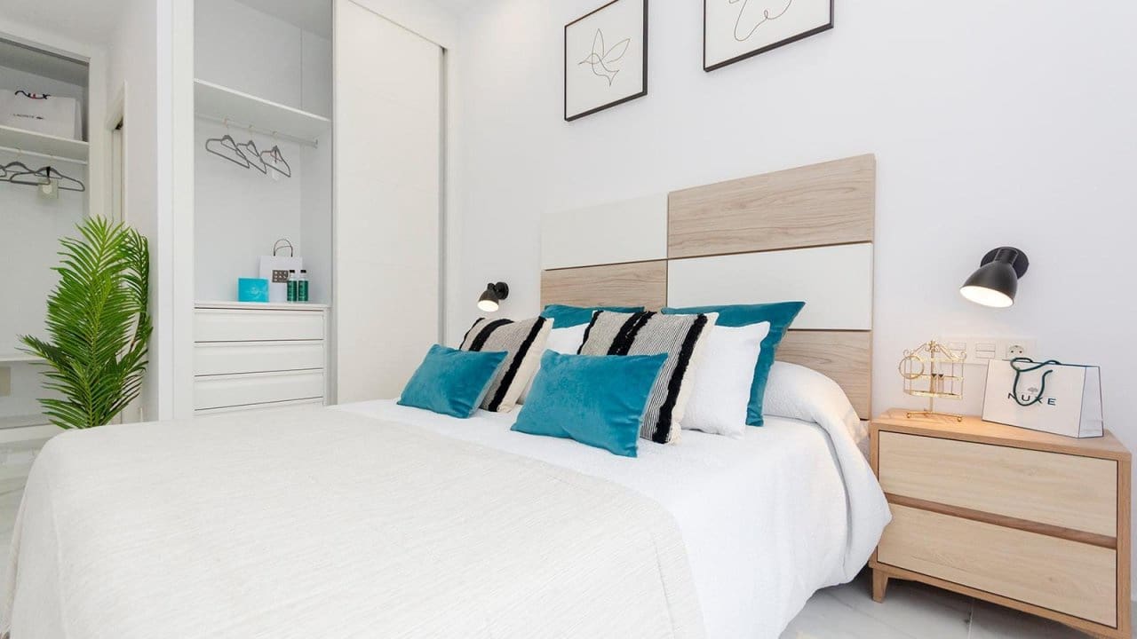 3 chambre Villa/Maison à vendre à Torrevieja avec piscine - 409 000 € (Ref: 8515304)