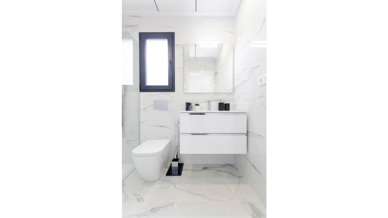 3 chambre Villa/Maison à vendre à Torrevieja avec piscine - 409 000 € (Ref: 8515304)