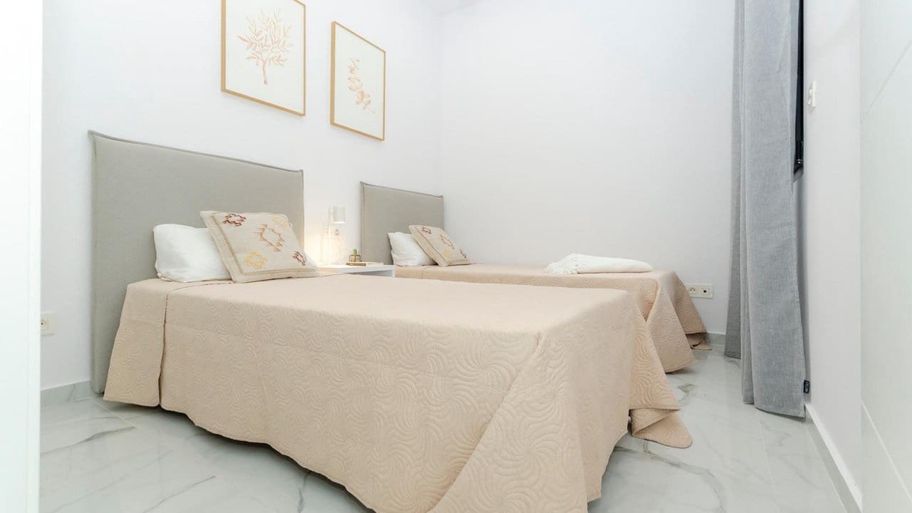 3 chambre Villa/Maison à vendre à Torrevieja avec piscine - 409 000 € (Ref: 8515304)