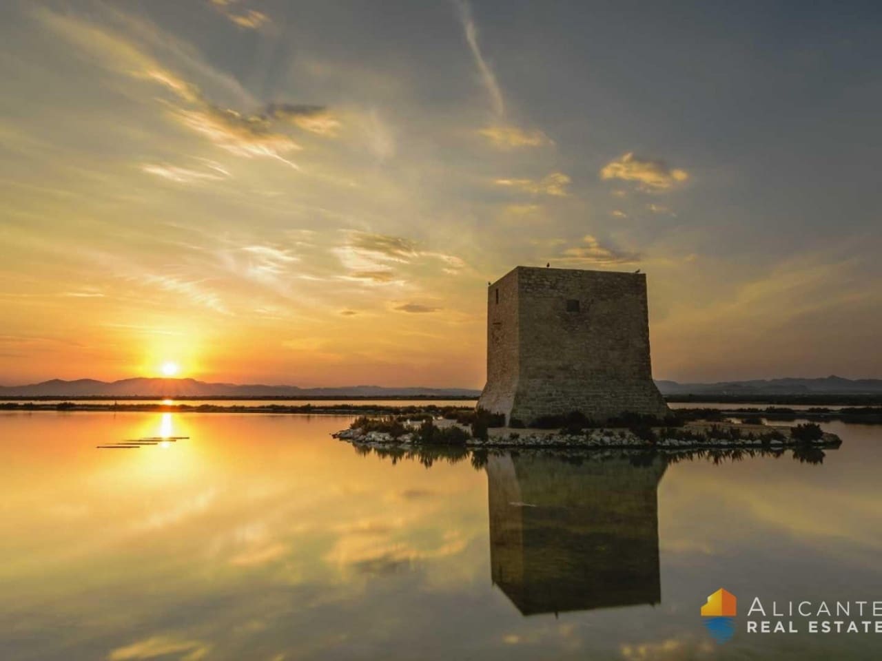 3 sovrum Lägenhet till salu i Santa Pola med pool - 330 000 € (Ref: 8515314)