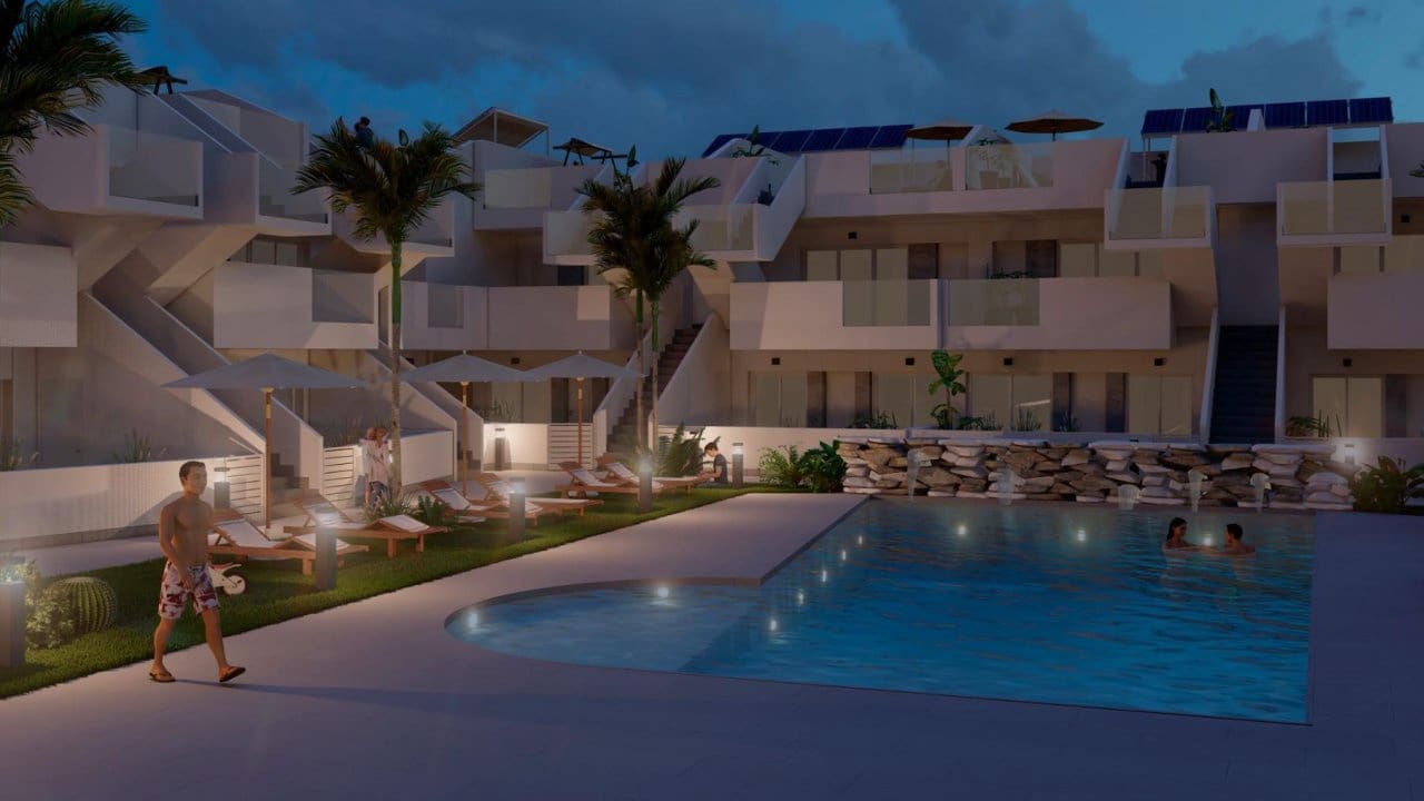 2 bedroom Villa for sale in Roldan with pool - € 238,000 (Ref: 8515331)