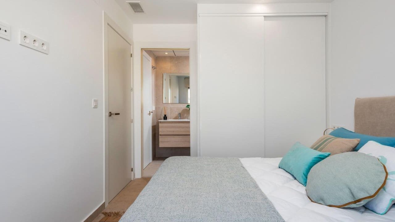 3 chambre Villa/Maison à vendre à Los Alcazares avec piscine - 399 900 € (Ref: 8515361)