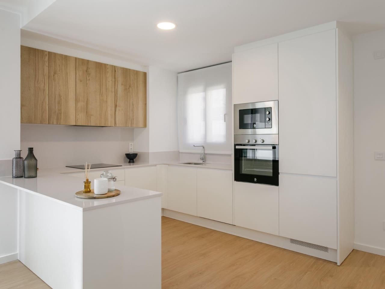 3 quarto Apartamento para venda em Torrevieja com piscina garagem - 540 000 € (Ref: 8515418)