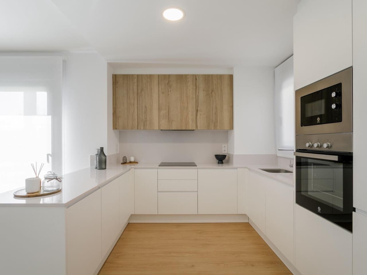 3 quarto Apartamento para venda em Torrevieja com piscina garagem - 540 000 € (Ref: 8515418)