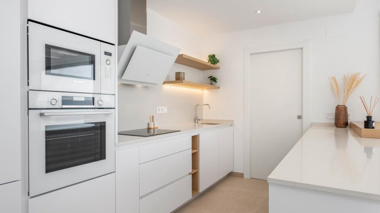 3 bedroom Villa for sale in Los Alcazares with pool - € 499,900 (Ref: 8515437)