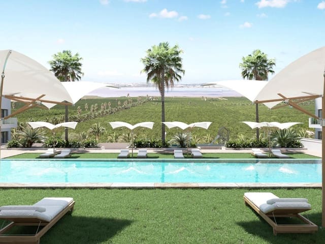 Chalet de 3 habitaciones en Los Balcones en venta con piscina - 305.900 € (Ref: 8515439)