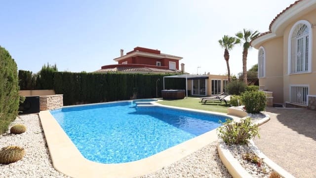 5 chambre Villa/Maison à vendre à Ciudad Quesada, Rojales - 860 000 € (Ref: 8515489)
