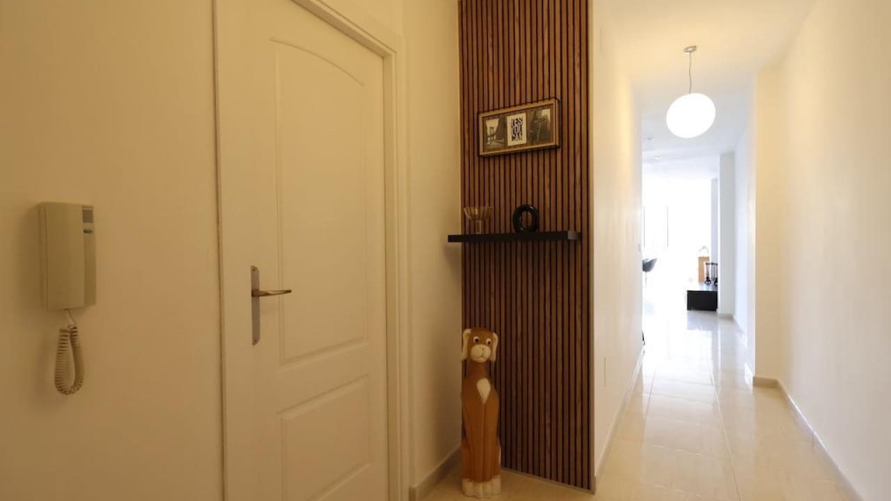 3 slaapkamer Appartement te koop in Torrevieja - € 299.000 (Ref: 8515491)