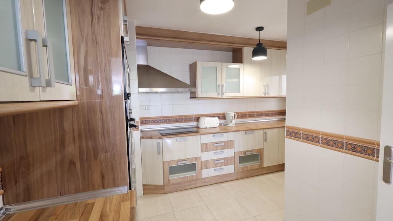 3 slaapkamer Appartement te koop in Torrevieja - € 299.000 (Ref: 8515491)