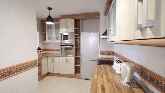 3 slaapkamer Appartement te koop in Centro - Muelle Pesquero, Torrevieja - € 299.000 (Ref: 8515491)