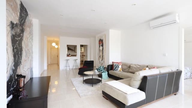 3 slaapkamer Appartement te koop in Centro - Muelle Pesquero, Torrevieja - € 299.000 (Ref: 8515491)