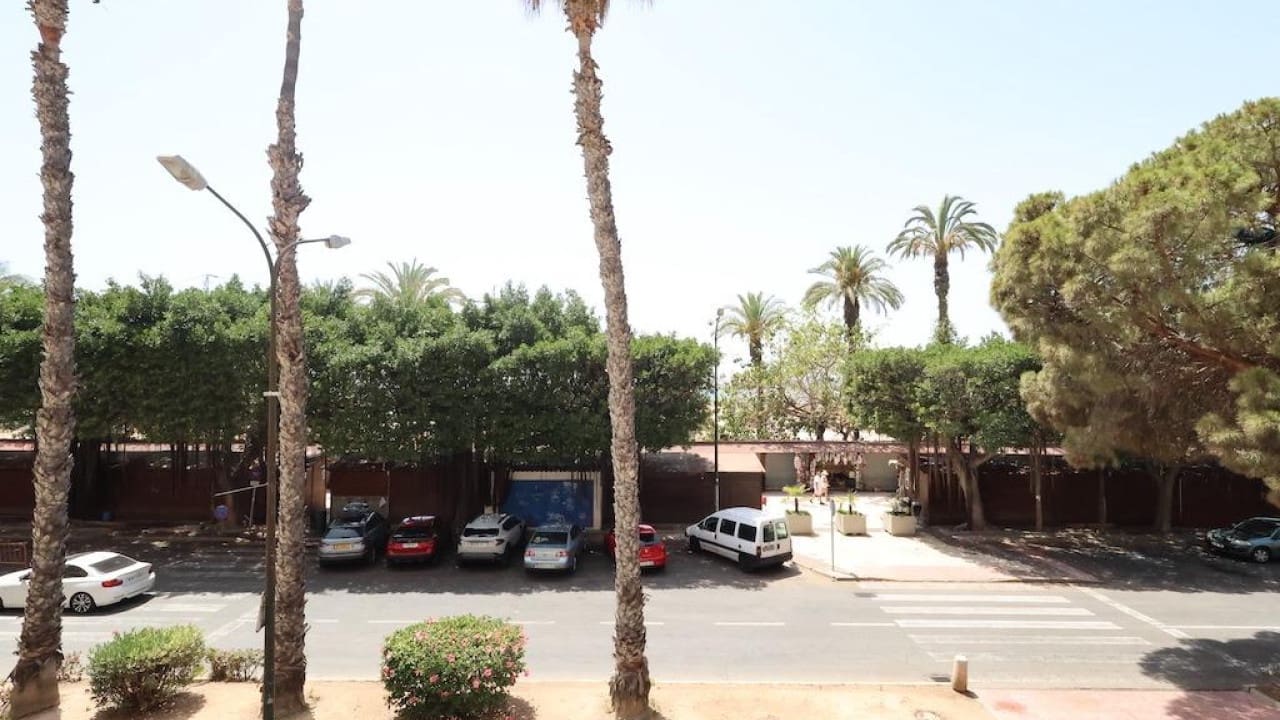 3 slaapkamer Appartement te koop in Torrevieja - € 299.000 (Ref: 8515491)