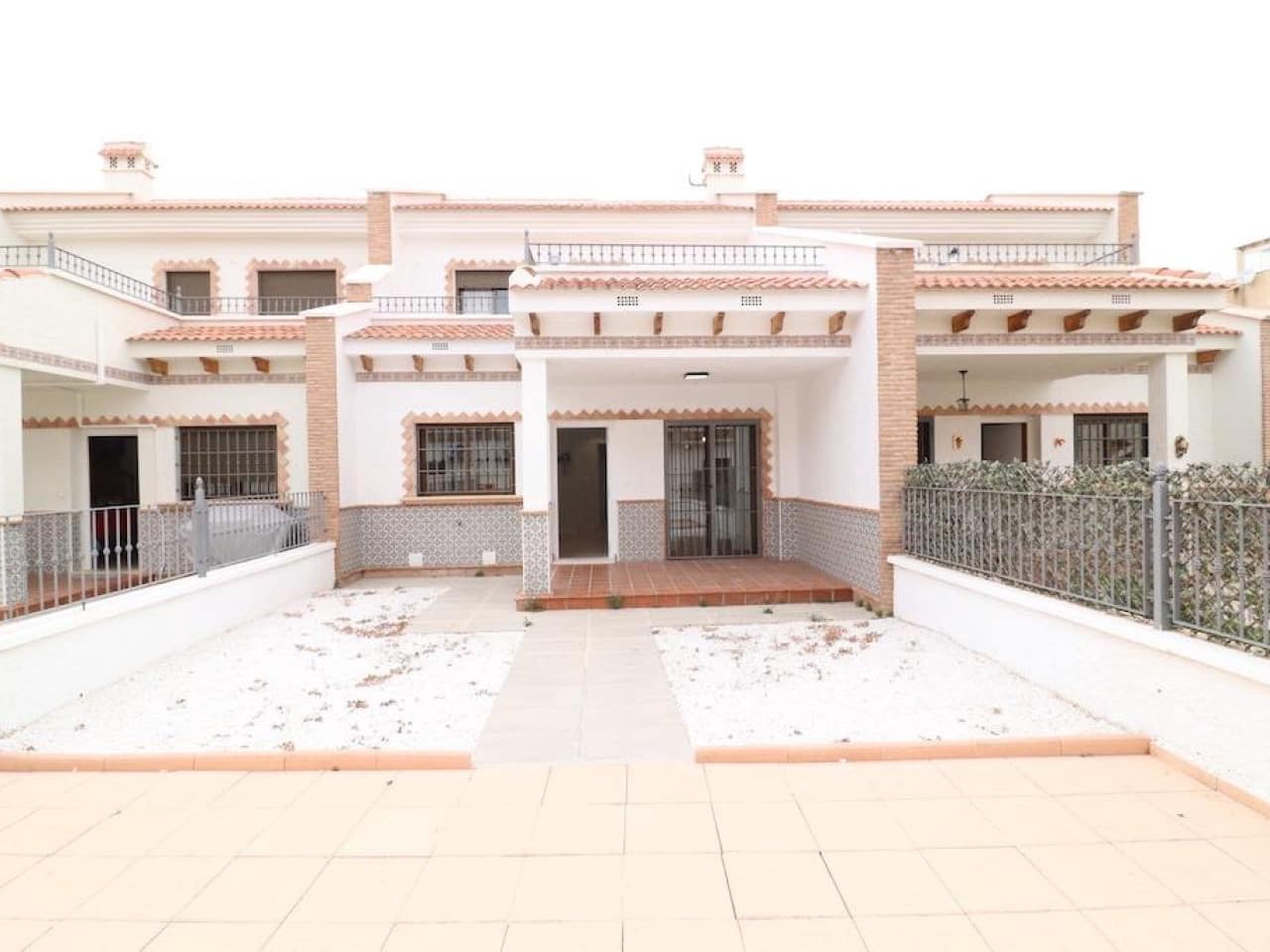 3 slaapkamer Huis te koop in San Miguel de Salinas met zwembad - € 229.000 (Ref: 8515499)