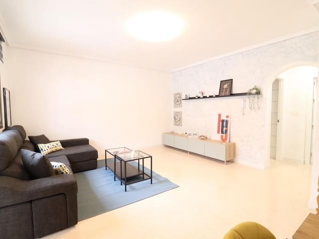 3 slaapkamer Huis te koop in San Miguel de Salinas met zwembad - € 229.000 (Ref: 8515499)