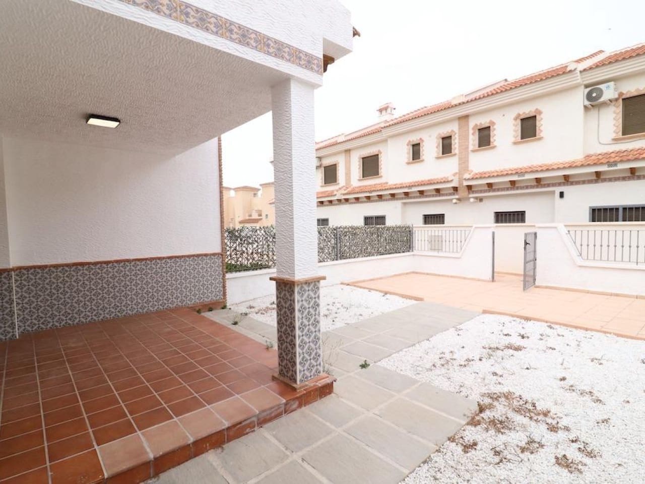 3 slaapkamer Huis te koop in San Miguel de Salinas met zwembad - € 229.000 (Ref: 8515499)