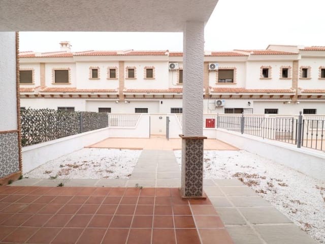3 slaapkamer Huis te koop in San Miguel de Salinas met zwembad - € 229.000 (Ref: 8515499)