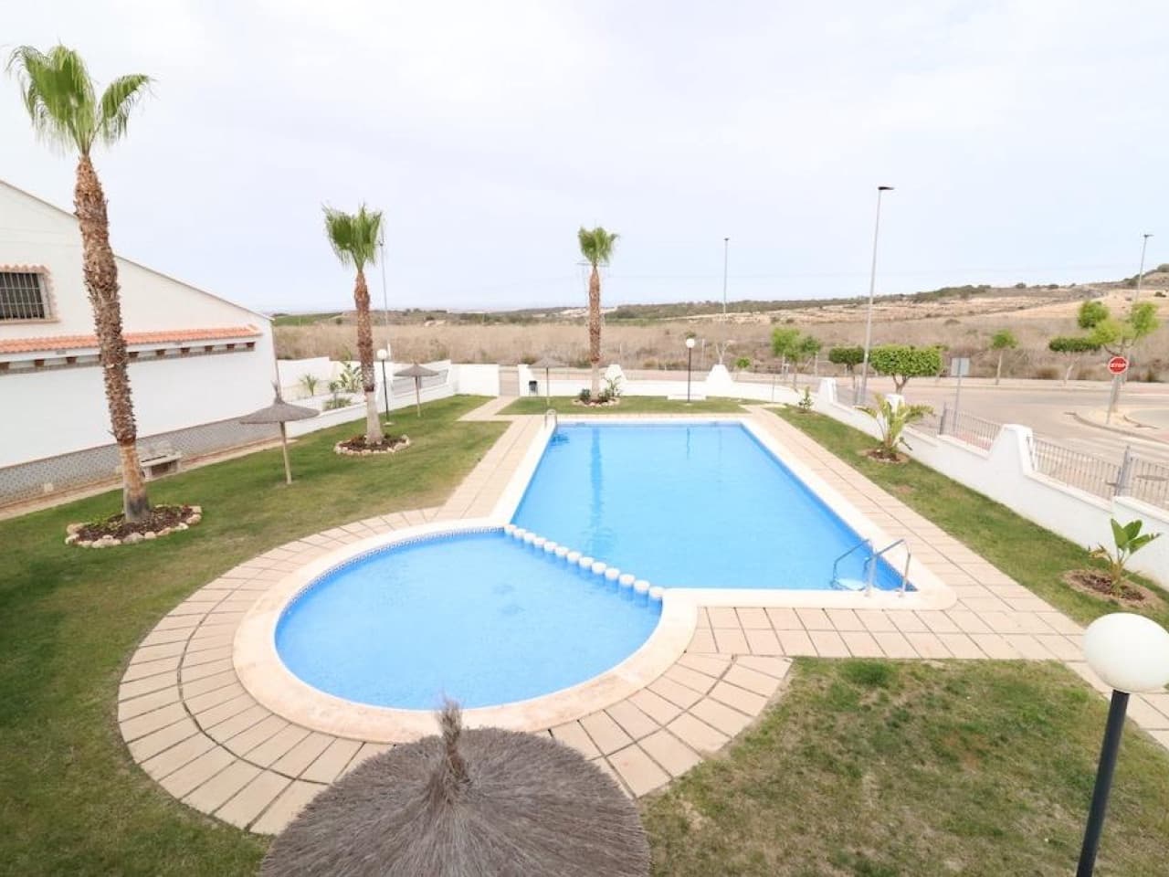 3 slaapkamer Huis te koop in San Miguel de Salinas met zwembad - € 229.000 (Ref: 8515499)