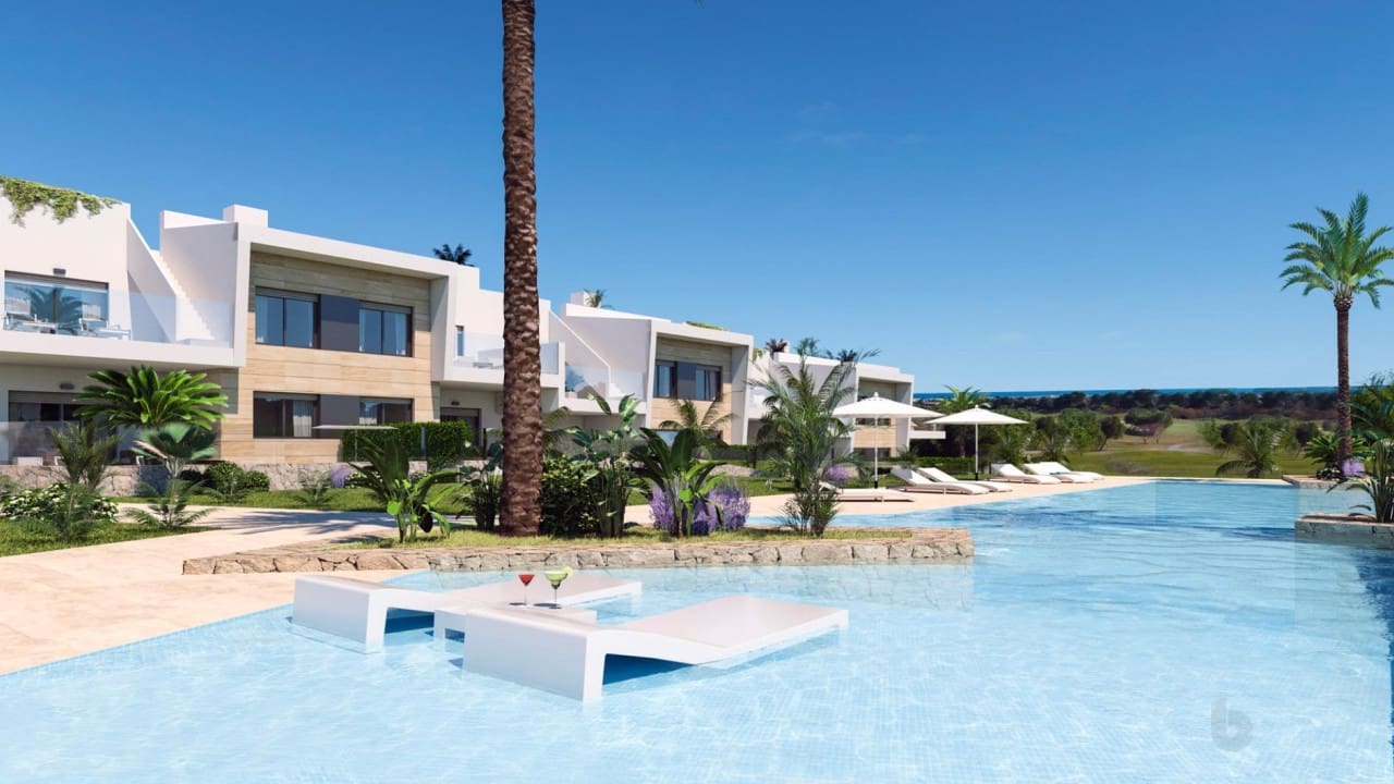 3 Zimmer Apartment zu verkaufen in Pilar de la Horadada mit Pool - 334.900 € (Ref: 8515562)