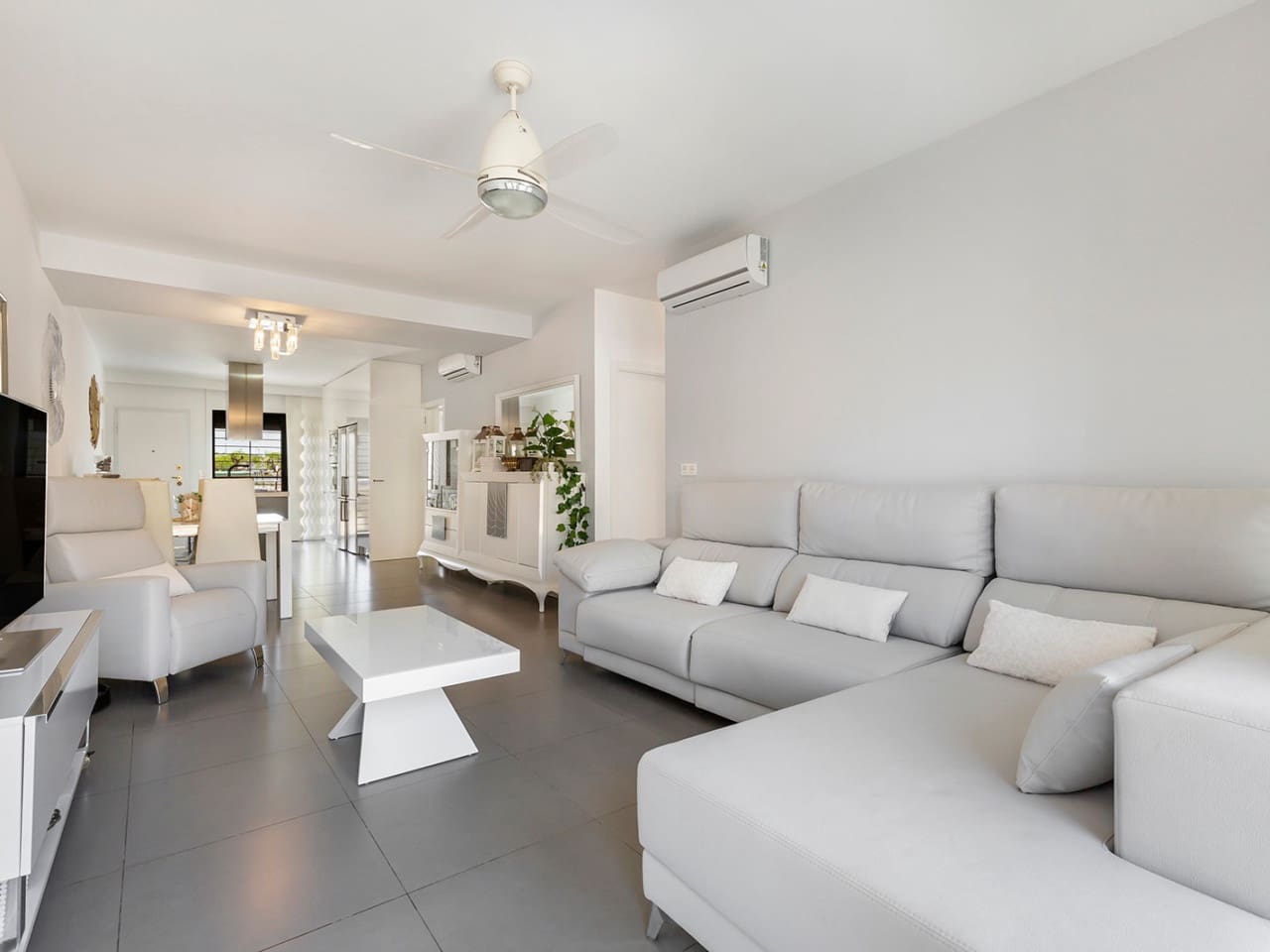 4 soverom Leilighet til salgs i Torre de la Horadada med svømmebasseng - € 597 800 (Ref: 8515577)