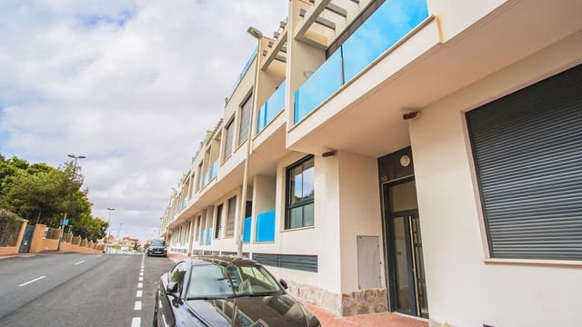 2 makuuhuone Huoneisto myytävänä paikassa Avenida Habaneras - Curva de Palangre, Torrevieja mukana uima-altaan - 165 000 € (Ref: 8518691)