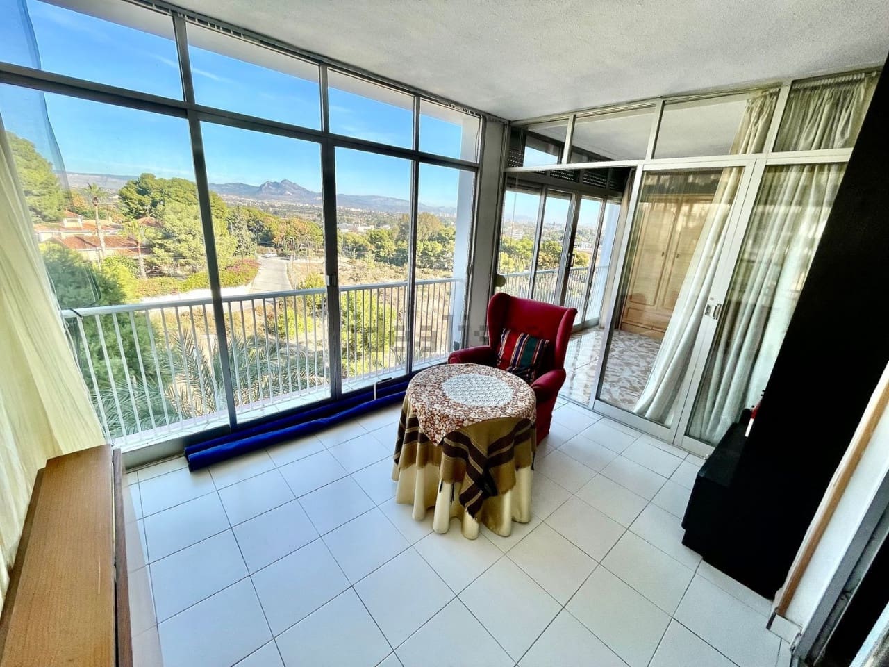 4 soveværelse Lejlighed til salg i Alicante by - € 315.000 (Ref: 8521085)