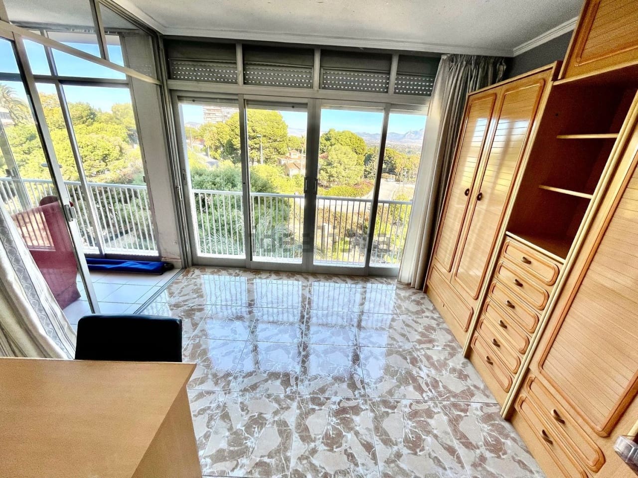 4 soveværelse Lejlighed til salg i Alicante by - € 315.000 (Ref: 8521085)