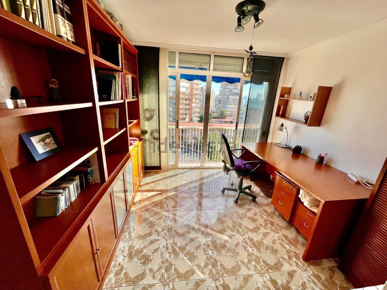 4 soveværelse Lejlighed til salg i Alicante by - € 315.000 (Ref: 8521085)