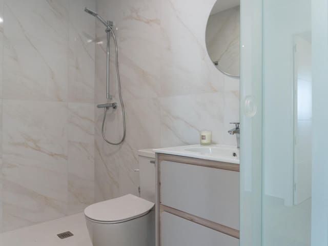 2 quarto Apartamento para venda em Playa Flamenca, Orihuela com piscina - 340 000 € (Ref: 8531738)