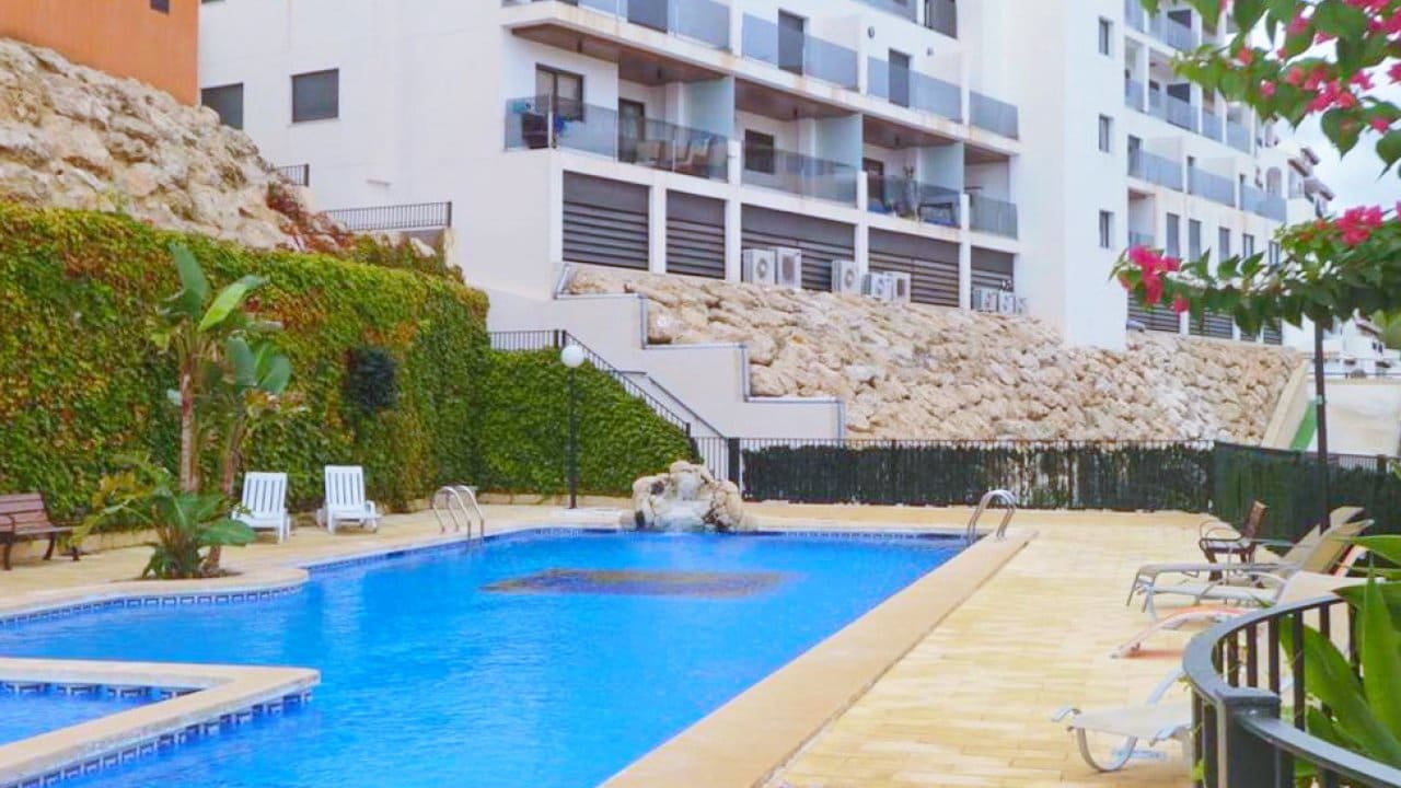 3 sovrum Lägenhet till salu i Orihuela Costa med pool garage - 260 000 € (Ref: 8534968)