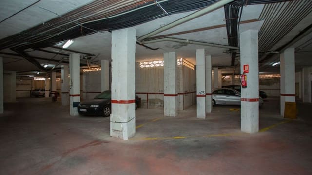 Garasje til salgs i Cabo Cervera, Torrevieja - € 10 000 (Ref: 8535935)