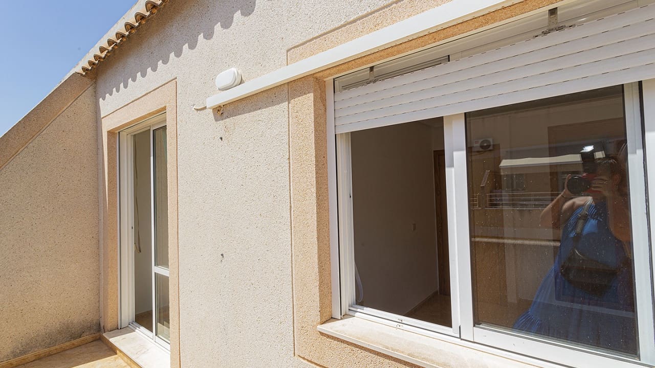 2 soveværelse Lejlighed til salg i Torrevieja med swimmingpool - € 136.500 (Ref: 8549853)