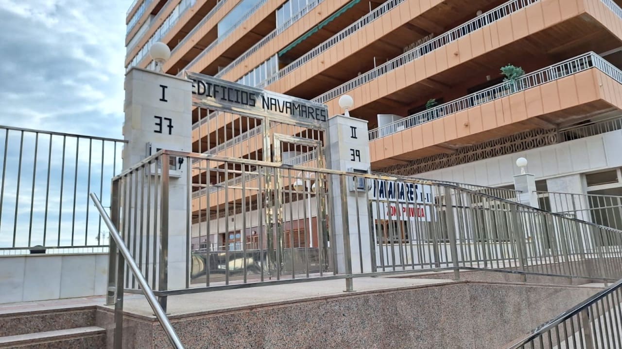 3 quarto Apartamento para venda em Torrevieja com piscina garagem - 250 000 € (Ref: 8555209)