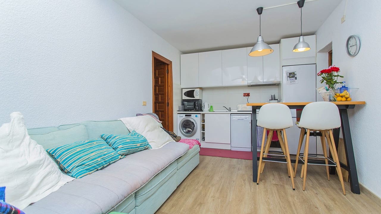 2 bedroom Villa for sale in Orihuela Costa with garage - € 175,000 (Ref: 8562303)