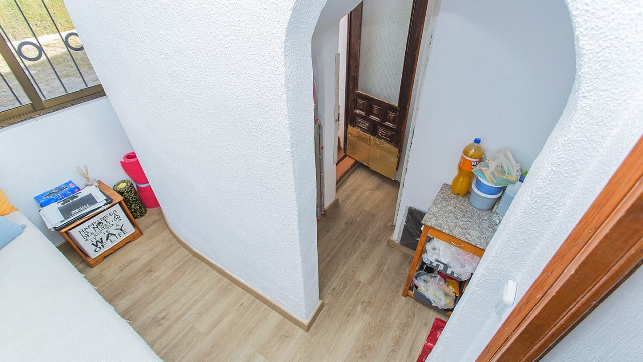 2 bedroom Villa for sale in Orihuela Costa with garage - € 175,000 (Ref: 8562303)