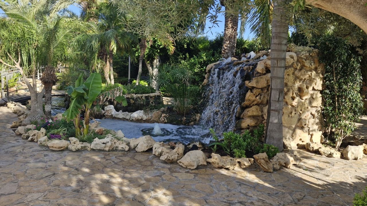 7 soveværelse Finca/Landehus til salg i Elche / Elx med swimmingpool - € 735.000 (Ref: 8571837)