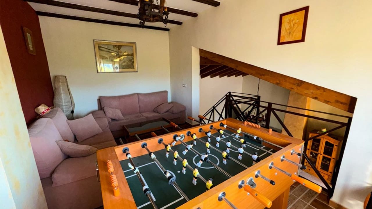 3 sovrum Finca/Hus på landet till salu i Orihuela med pool - 348 999 € (Ref: 8571843)