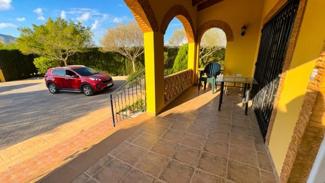 3 sovrum Finca/Hus på landet till salu i Orihuela med pool - 348 999 € (Ref: 8571843)