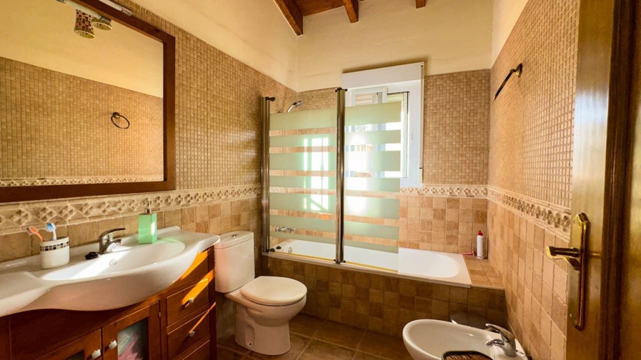 3 sovrum Finca/Hus på landet till salu i Orihuela med pool - 348 999 € (Ref: 8571843)