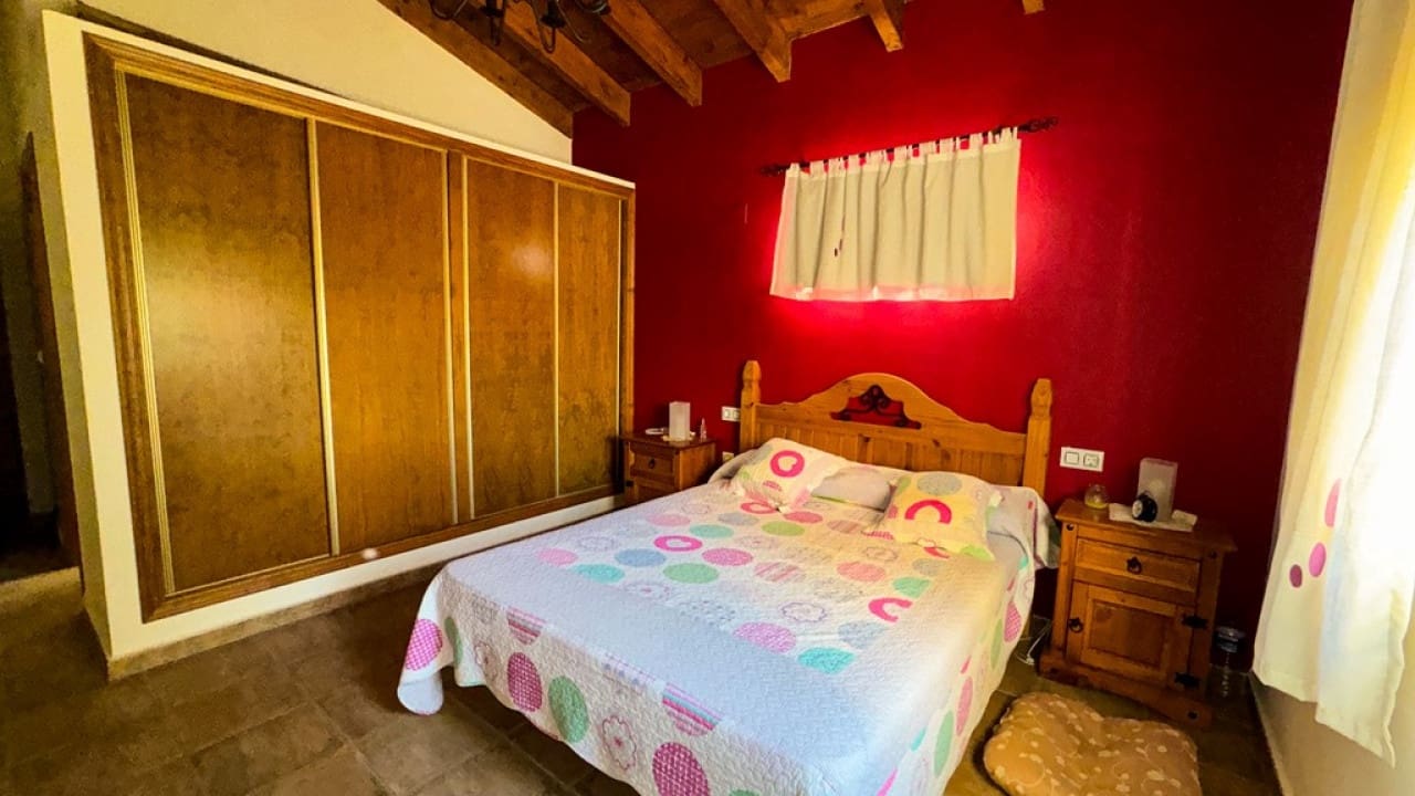 3 sovrum Finca/Hus på landet till salu i Orihuela med pool - 348 999 € (Ref: 8571843)