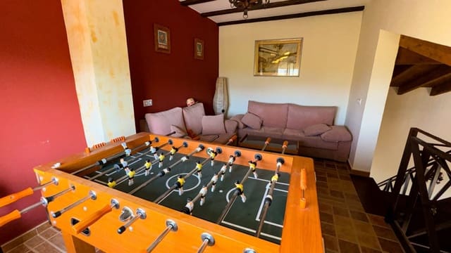 3 sovrum Finca/Hus på landet till salu i Orihuela med pool - 348 999 € (Ref: 8571843)