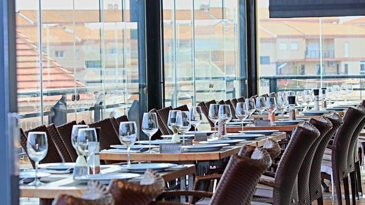 Local Comercial de 3 habitaciones en Playa Flamenca en venta - 425.000 € (Ref: 8573007)