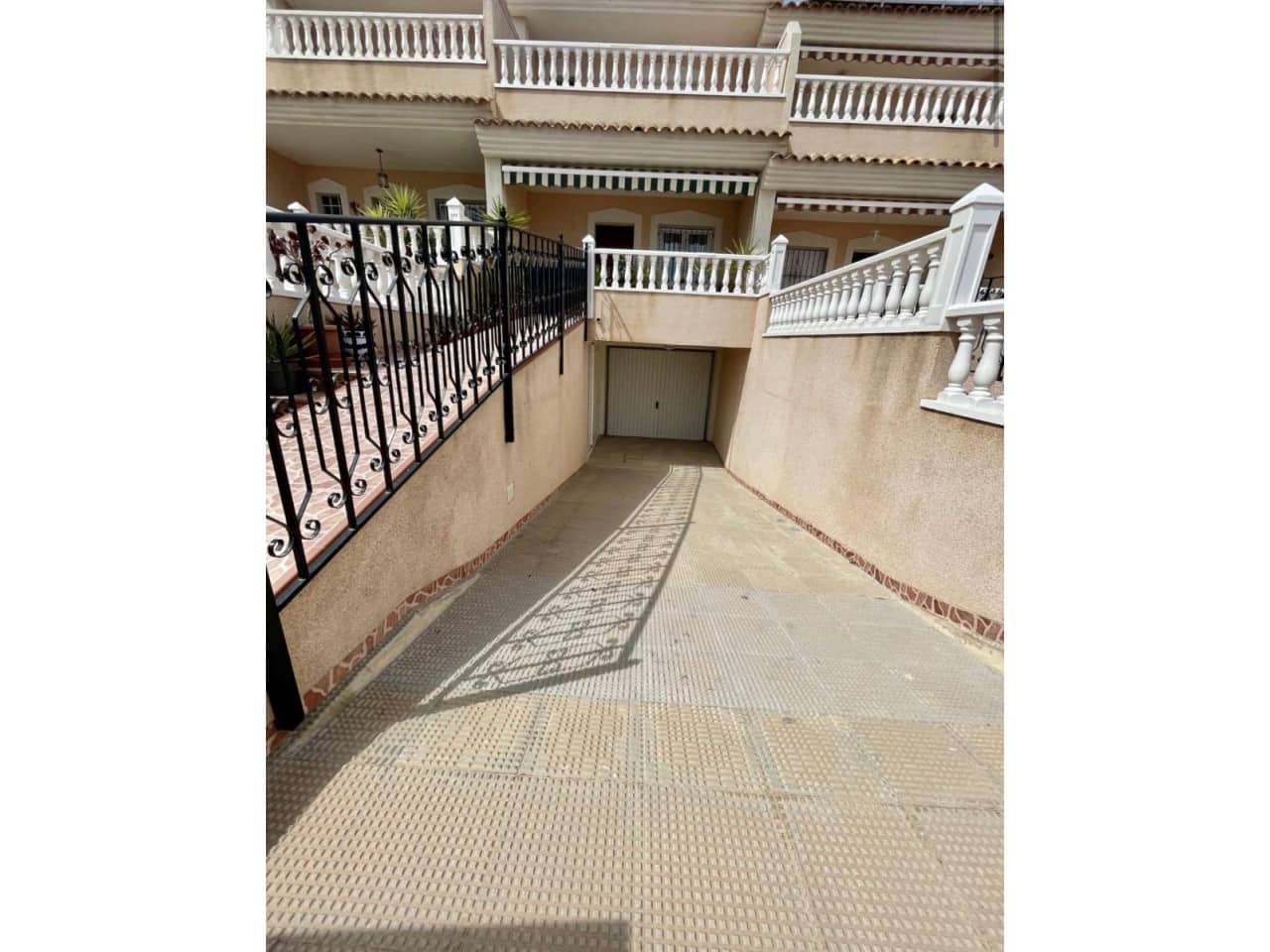 3 soverom Hus til salgs i Los Altos med svømmebasseng - € 275 000 (Ref: 8573011)