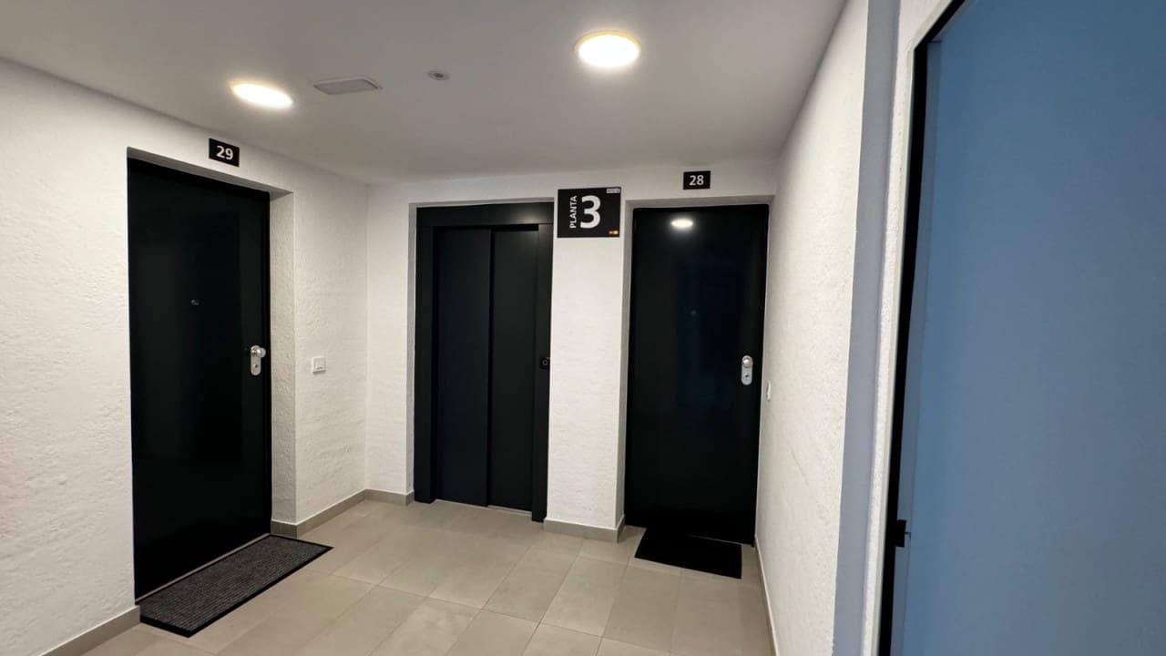 3 bedroom Apartment for sale in Punta Prima with pool - € 470,000 (Ref: 8573019)