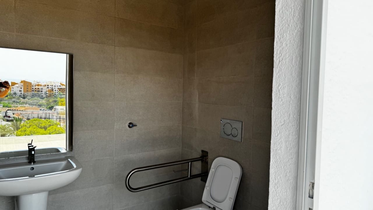 3 bedroom Apartment for sale in Punta Prima with pool - € 470,000 (Ref: 8573019)