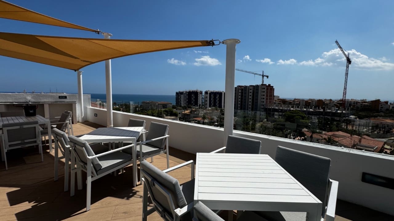 3 bedroom Apartment for sale in Punta Prima with pool - € 470,000 (Ref: 8573019)