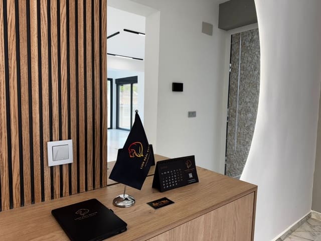 4 sypialnia Willa na sprzedaż w Los Balcones - 995 000 € (Ref: 8573024)