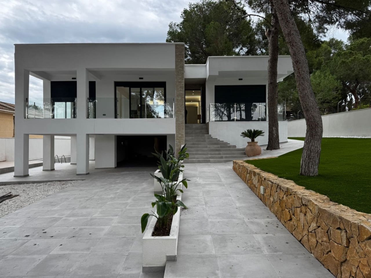 4 sypialnia Willa na sprzedaż w Los Balcones - 995 000 € (Ref: 8573024)